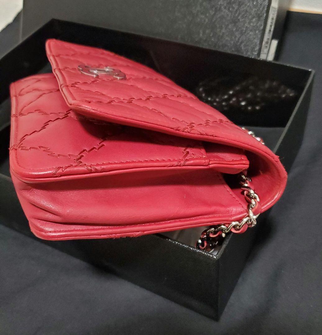 【美品】CHANEL 18番台 マトラッセ SV金具 レザー チェーンウォレット