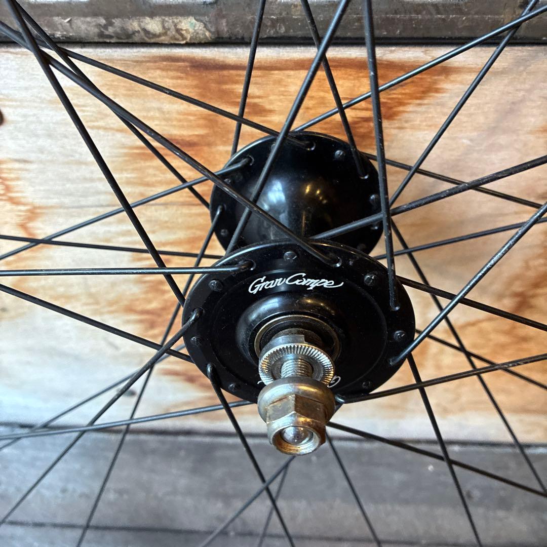 グランコンペ　ピストホイール　完組