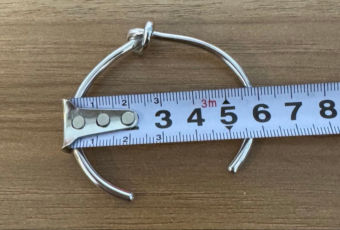 CELINE ノットデザイン バングル