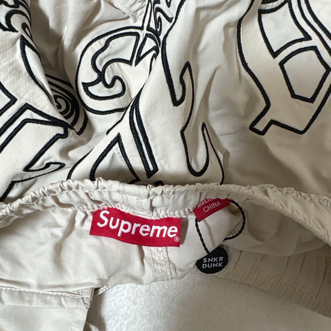 パンツ Supreme Old English Nylon Short \"Stone\"