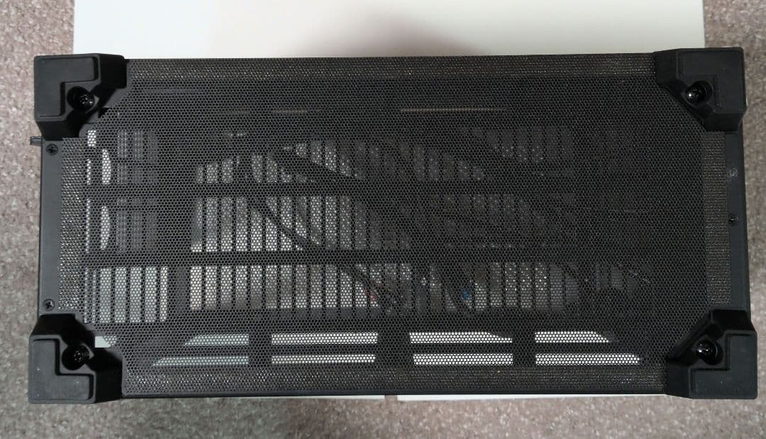 NCASE M1 Ver6.1 ミニ ITXアルミケース シルバー中古品