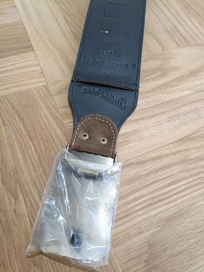 ウンダーベルグ ガンベルト ボトルホルダー 　ノベルティ