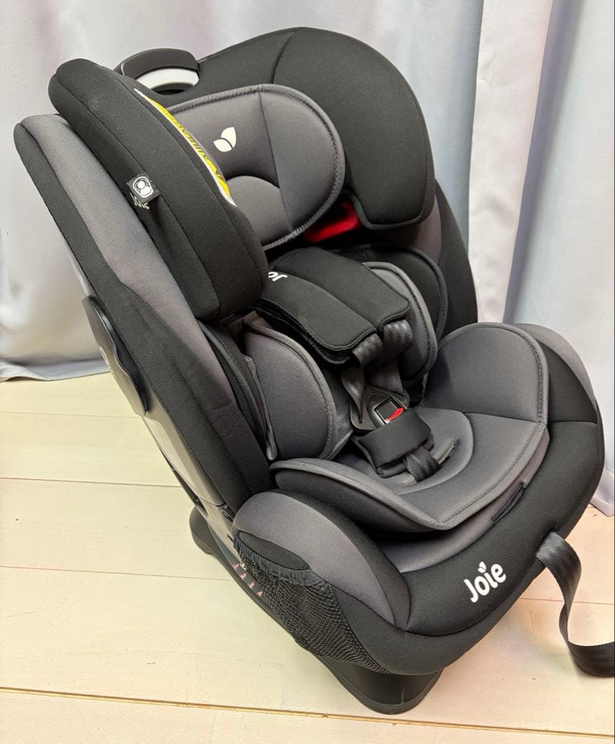 ジョイー　エブリステージ　チャイルドシート　新生児～12歳頃