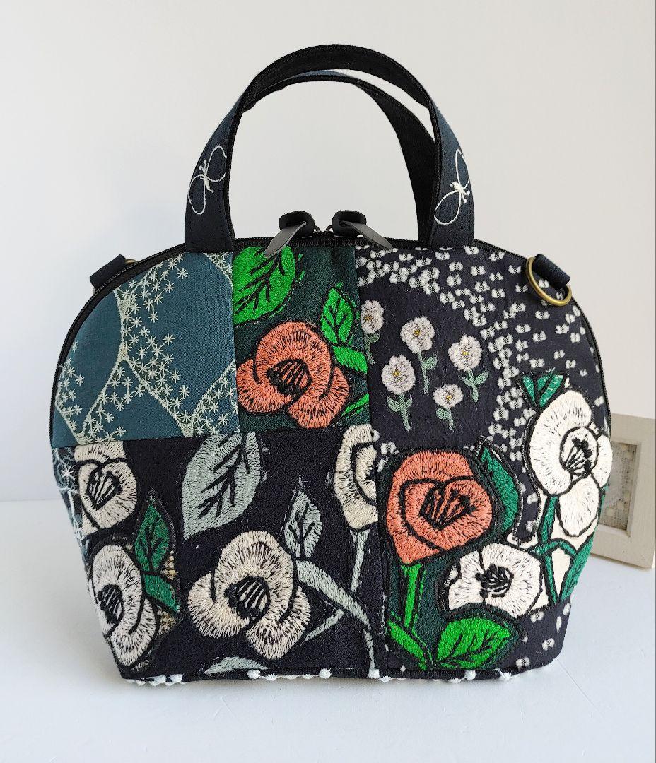 ミナペルホネン　swing camellia　バラードパッチ　ミニサイズ