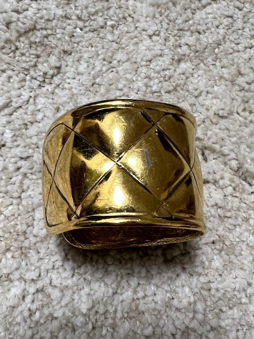 シャネル　CHANEL ヴィンテージ　バングル