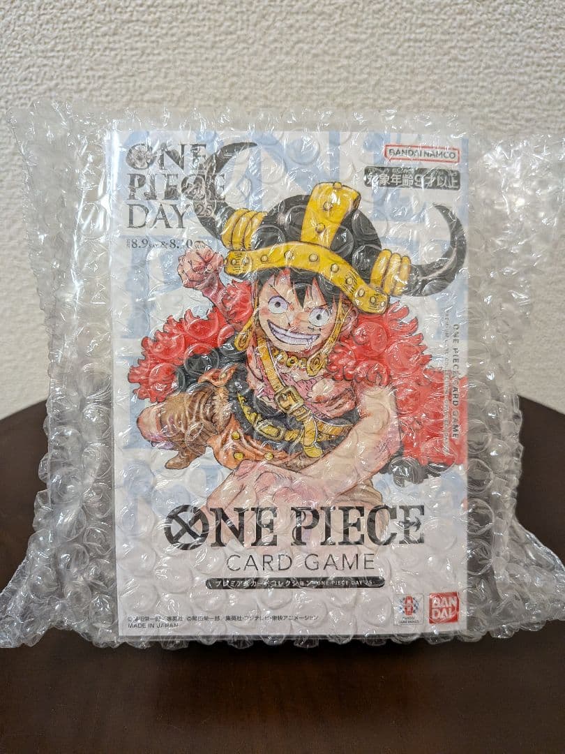 ワンピースカード　プレミアムカードコレクションワンピースデイ25 １０個セット