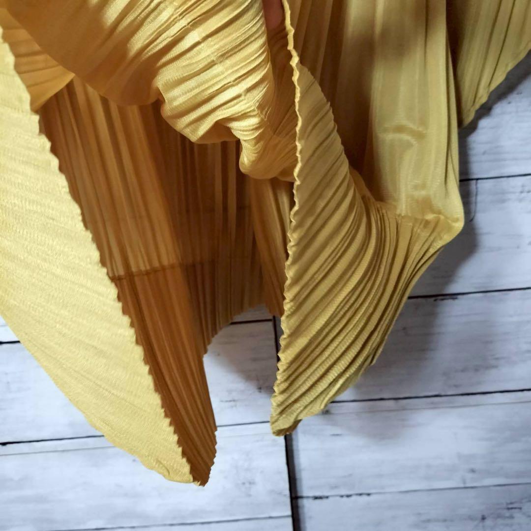 プリーツプリーズ イッセイミヤケ サークルカットソー 消しプリーツ 半袖Vネック