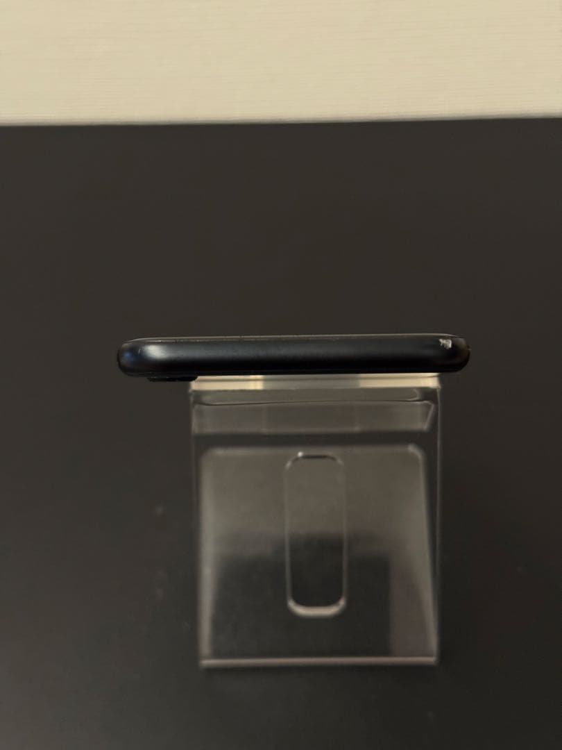 極美品 128GB Apple iPhone SE 3 第三世代 日本版 se3