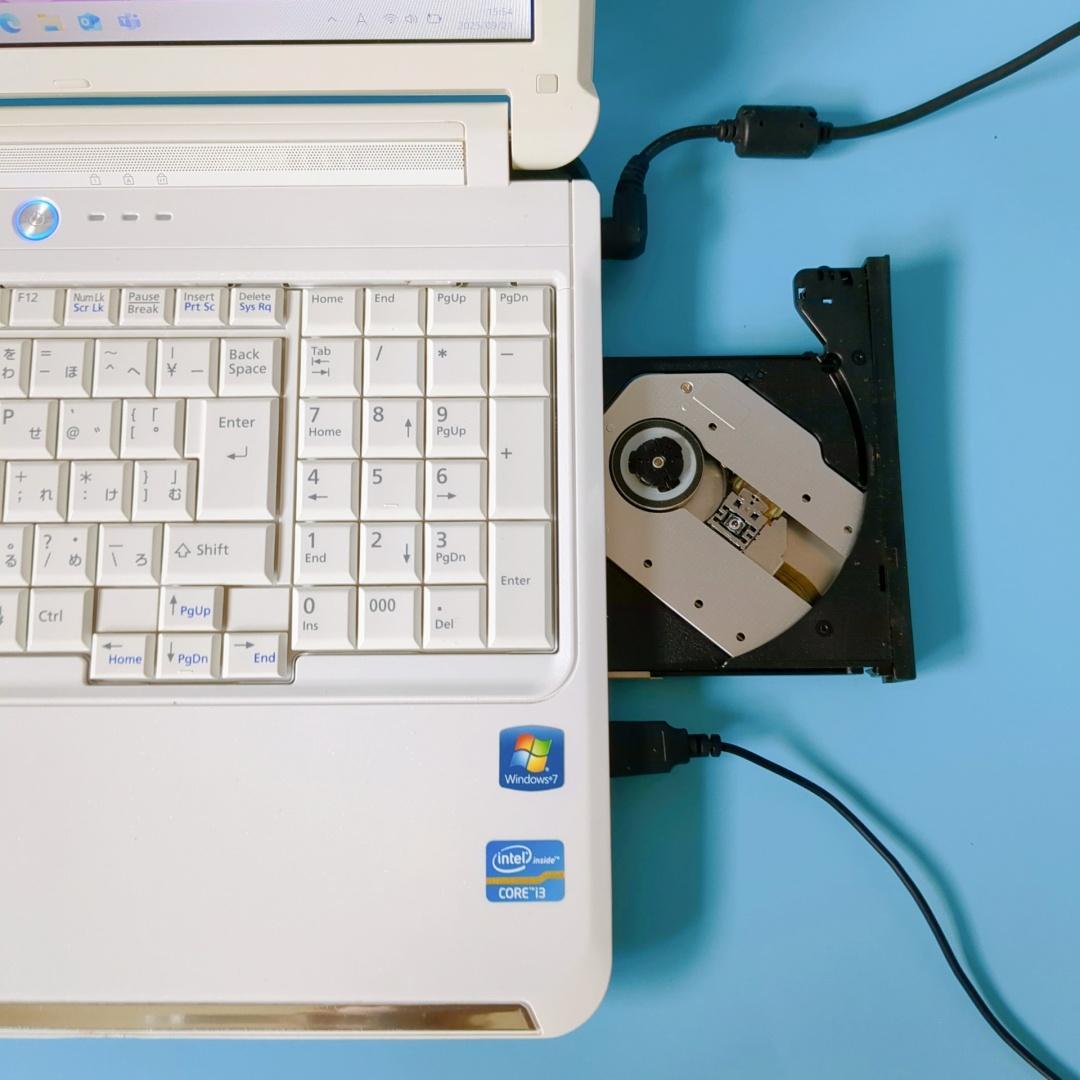 新品SSD爆速⭐カメラ付⭐メモリ8GB✅届いてすぐ使える設定済！白ノートパソコン