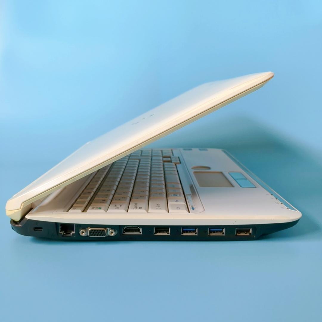 新品SSD爆速⭐カメラ付⭐メモリ8GB✅届いてすぐ使える設定済！白ノートパソコン