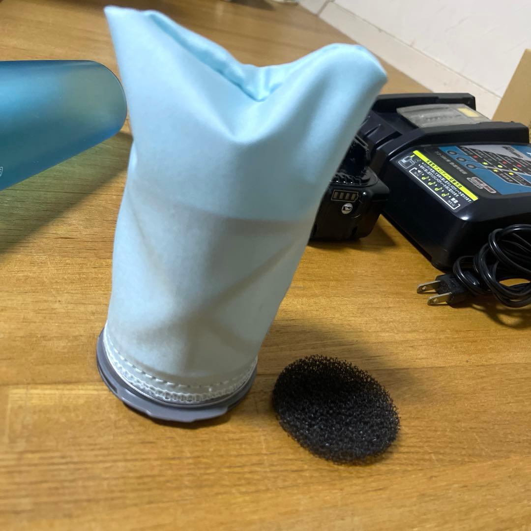 マキタ CL181FD 充電式クリーナー18V 中古 フルセット 掃除機