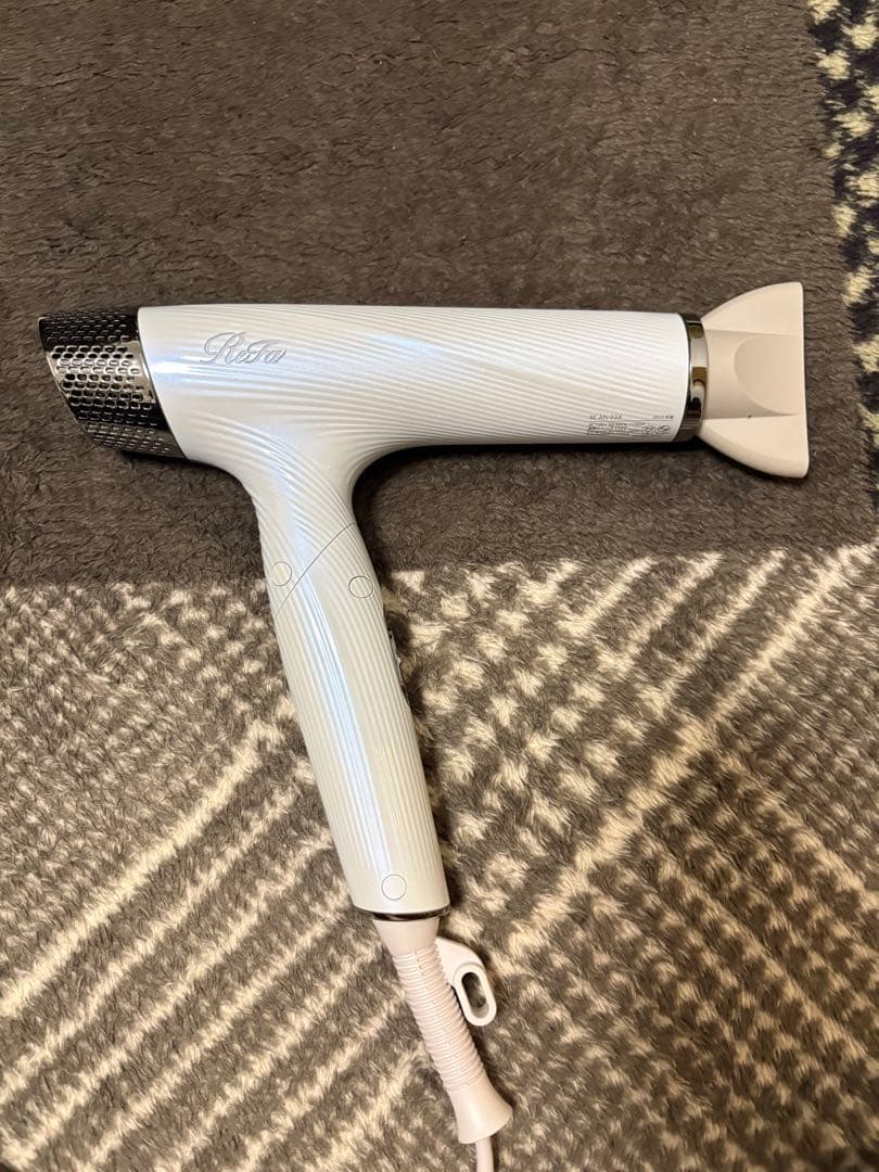 ReFa リファビューテック　ドライヤースマート