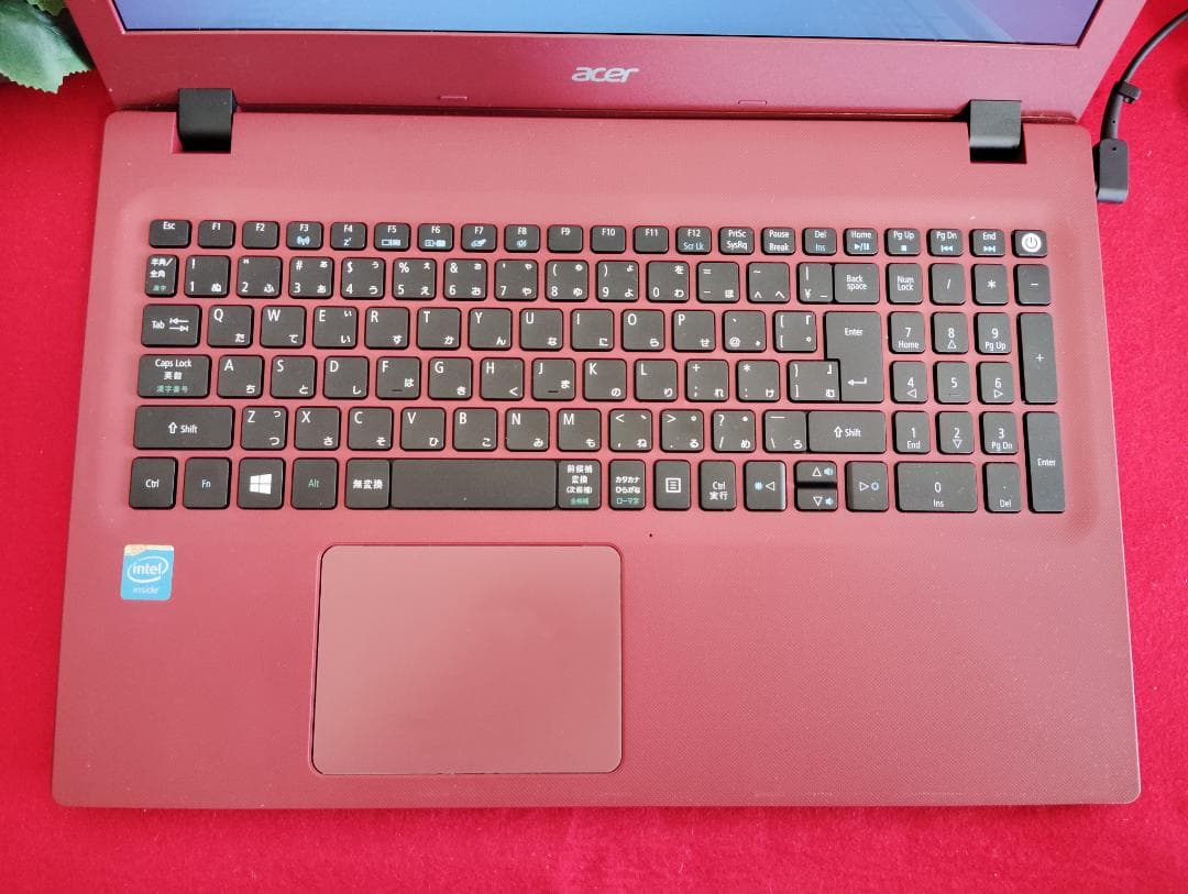 赤と黒のツートン★Acer ノートPC Windows11 8GB メモリ