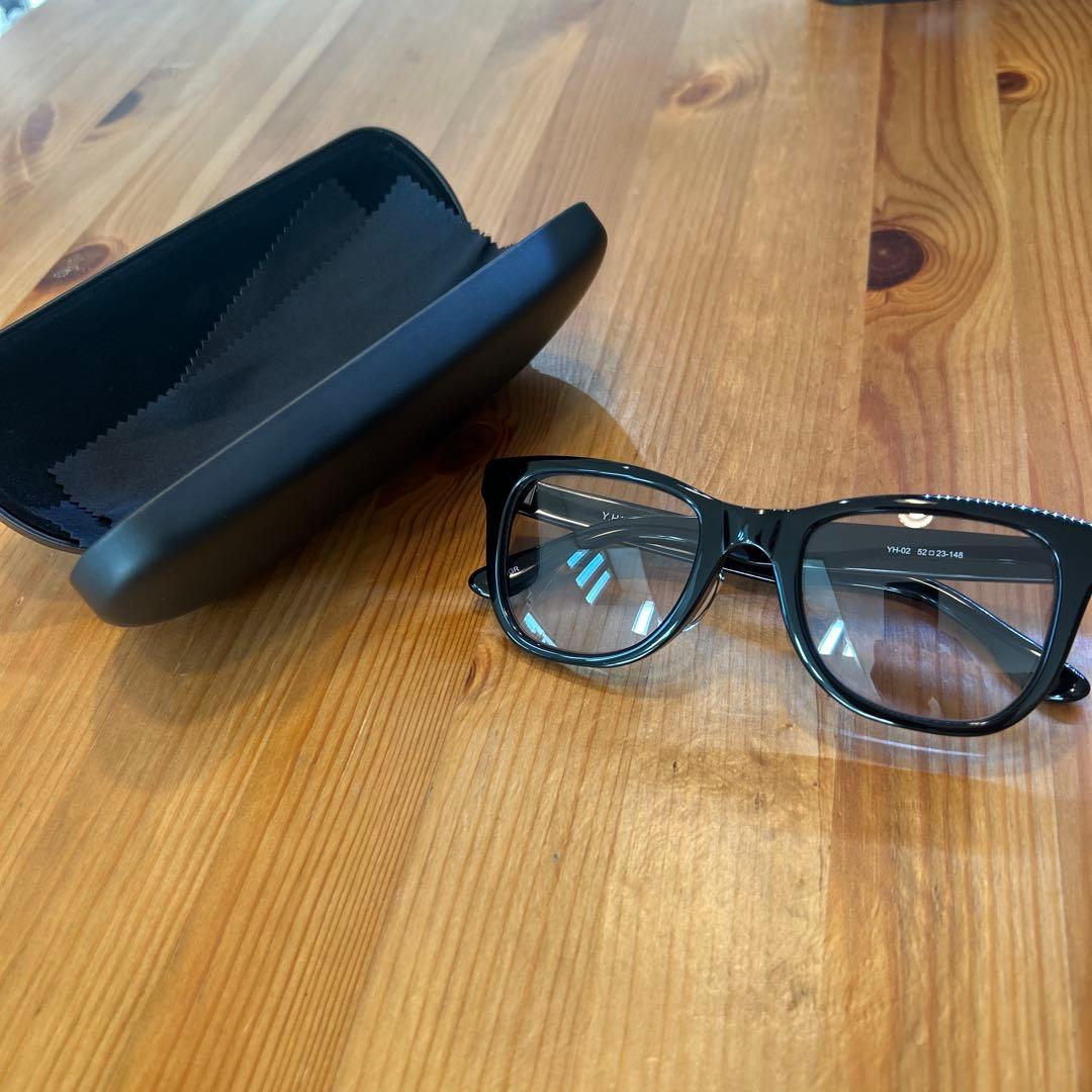 ⚪︎完売品⚪︎萩原裕介さん　YH02 BK/GR サングラス　カラーレンズ　グレー