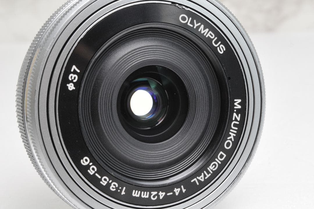 Canon EF-S 55-250mm IS⭐️望遠レンズ 手ぶれ補正 ズーム