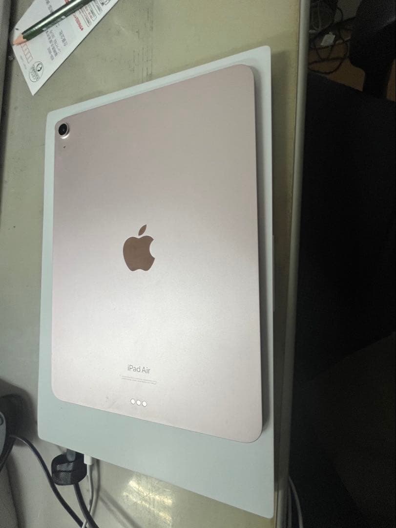 iPad Air (第5世代) ローズゴールド(Wi-Fi64GB)