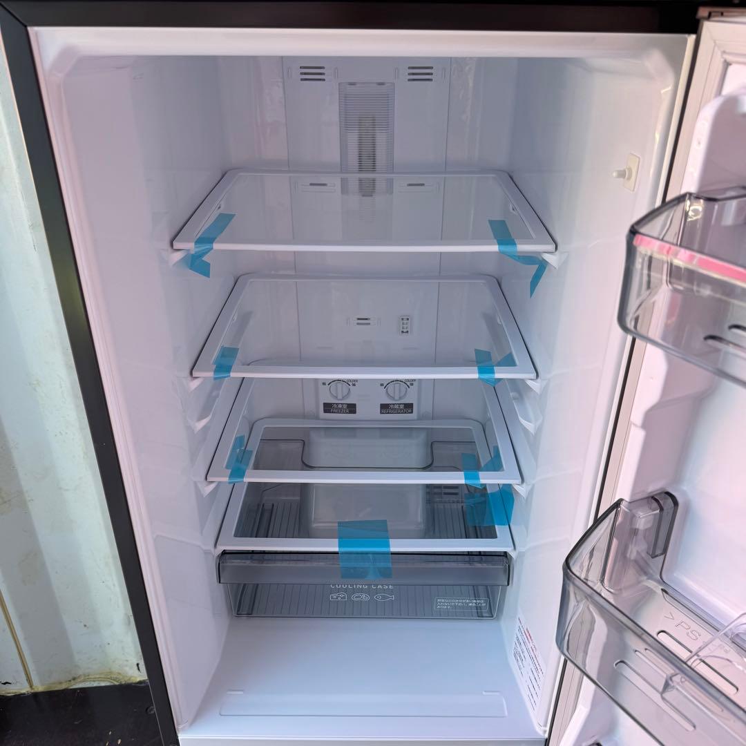 C7621★2024年製★新品、未使用品★三菱　冷蔵庫　グレー　大型　自動霜取り
