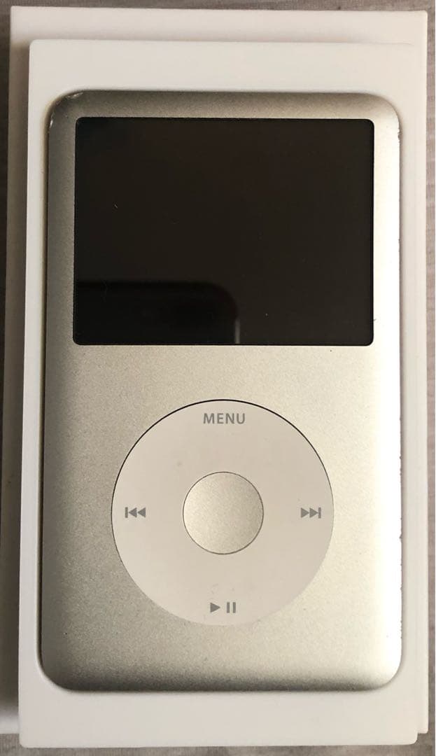 miku@フォロー割50円  iPad Classic 160GBシルバー