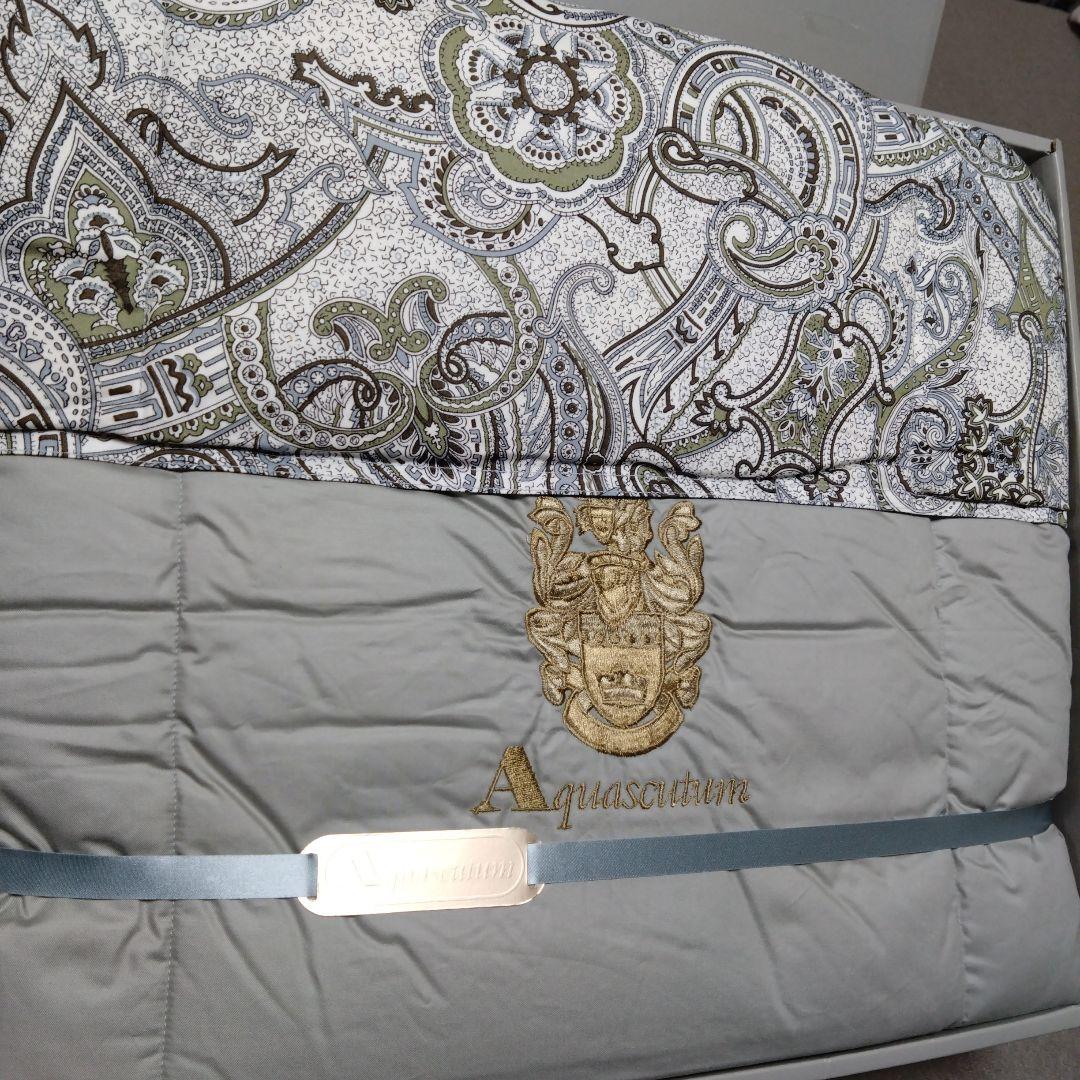 aquascutum羽毛掛布団！