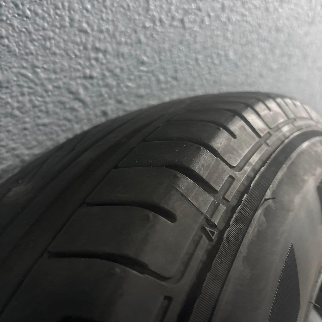 バリ山！2024製グッドイヤー タイヤホイール4本セット195/80/15