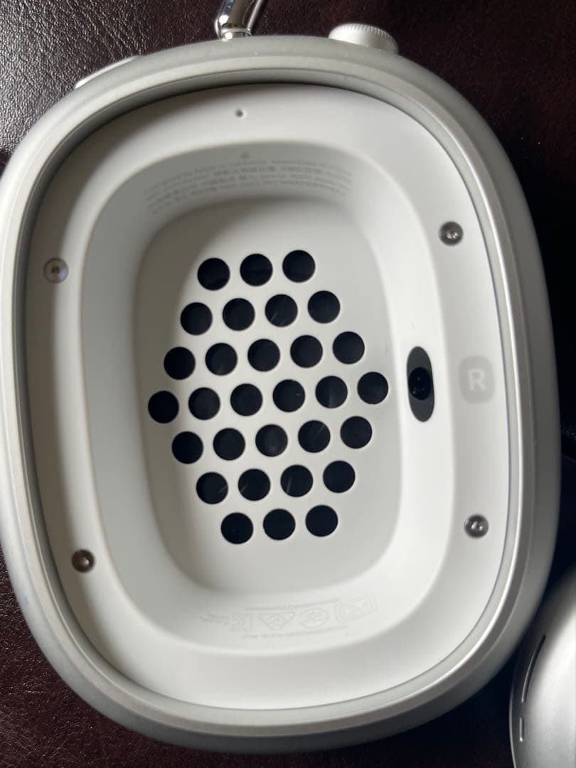 プ*ャ様 AirPods Max 本体 ケース付き ホワイト