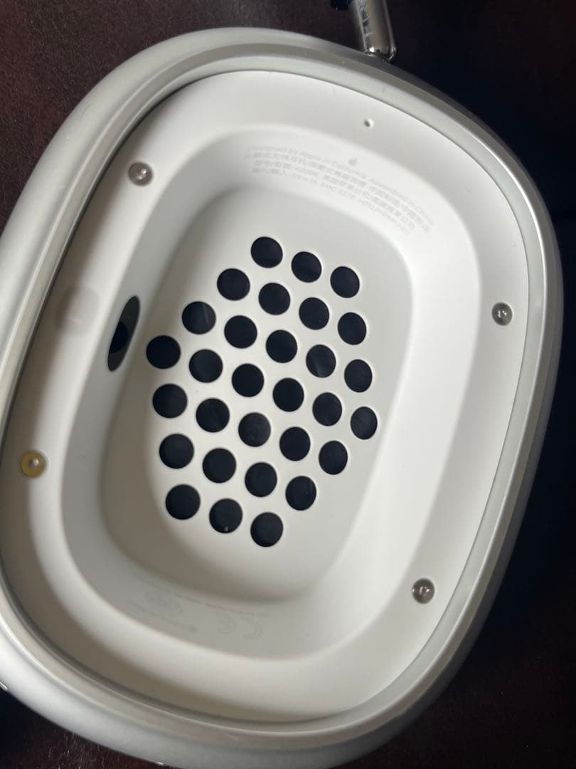 プ*ャ様 AirPods Max 本体 ケース付き ホワイト