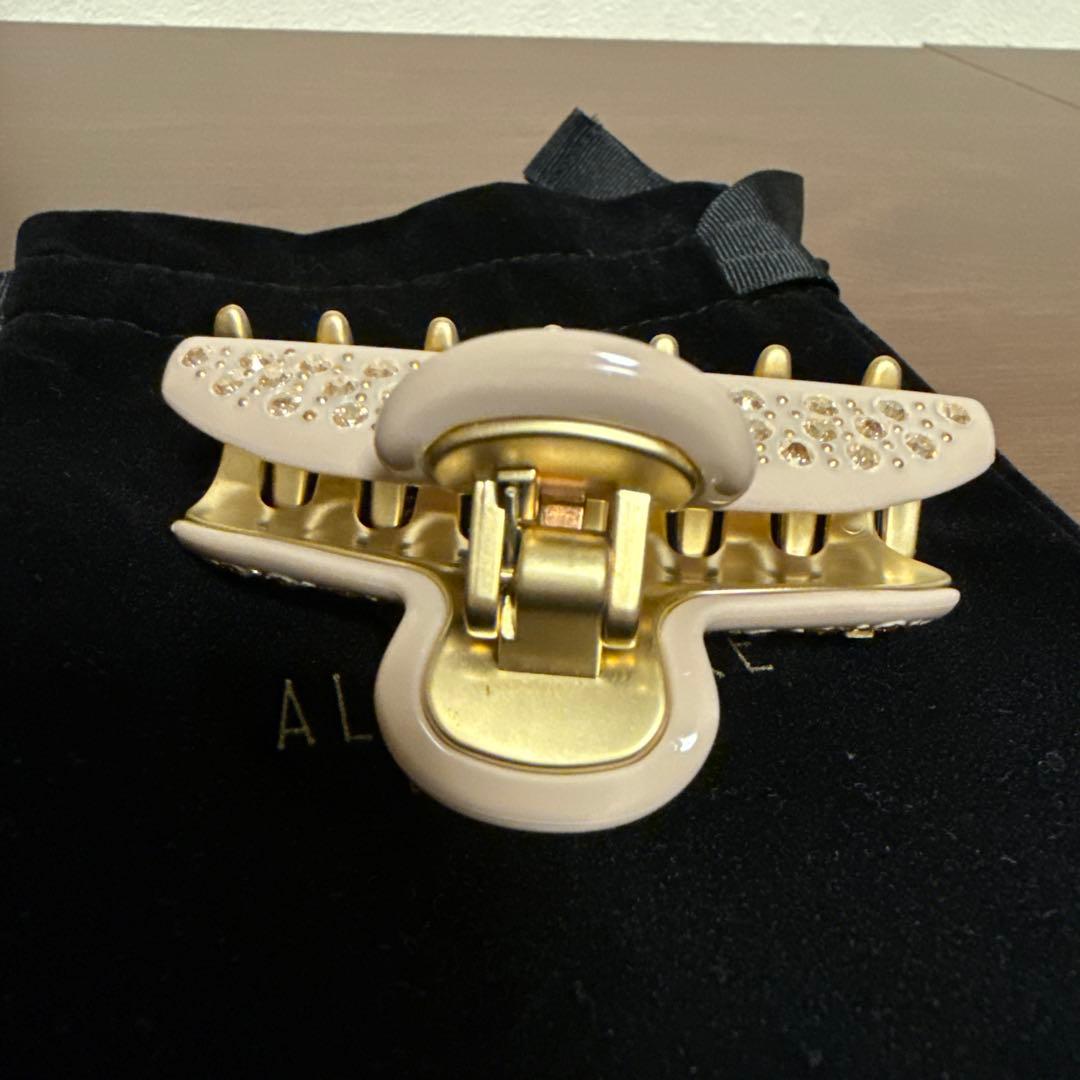 アレクサンドルドゥパリ ゴールド ヘアクリップ