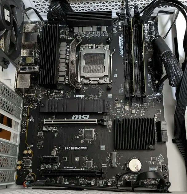 MSI PRO B650-S WIFI マザーボード