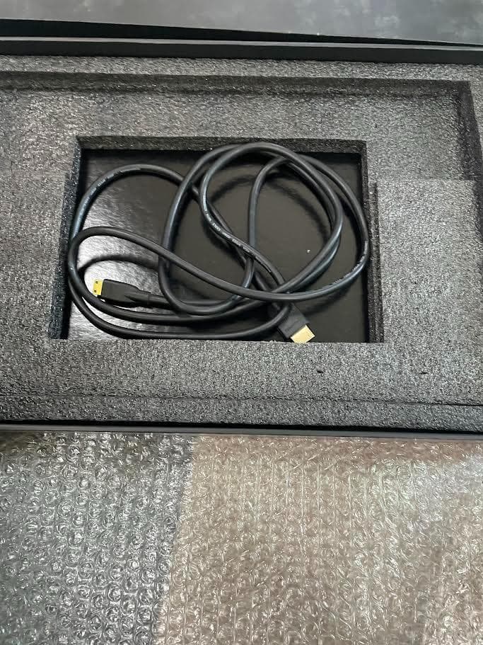 MSI OPTIX ポータブルモニター 15.6インチ