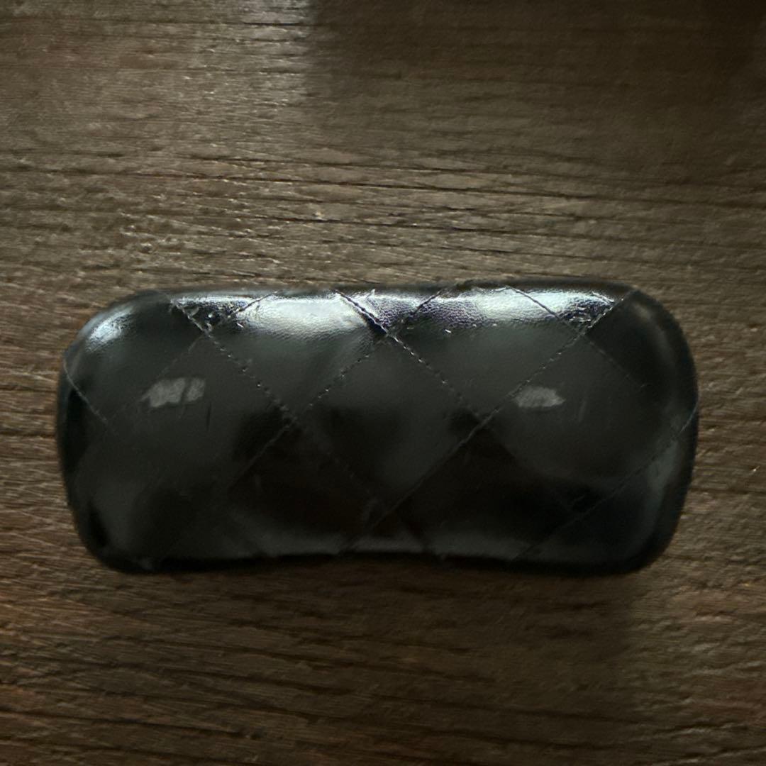 CHANEL リボン　サングラス　ケースと箱付き