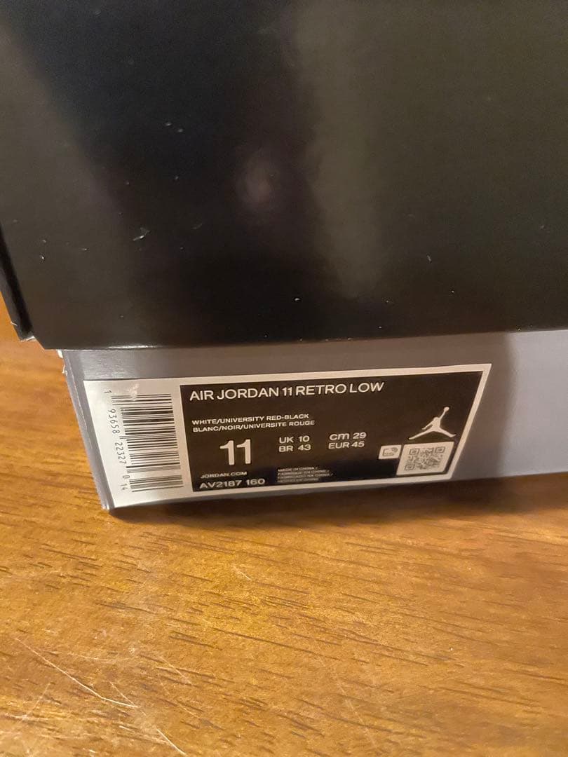 AIRJORDAN11 RETRO LOW 29センチ　赤白黒