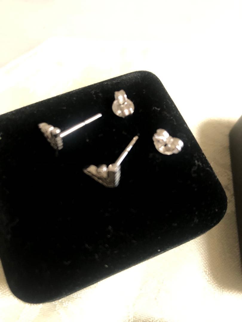美品☆エンポリオアルマーニ☆ピアス