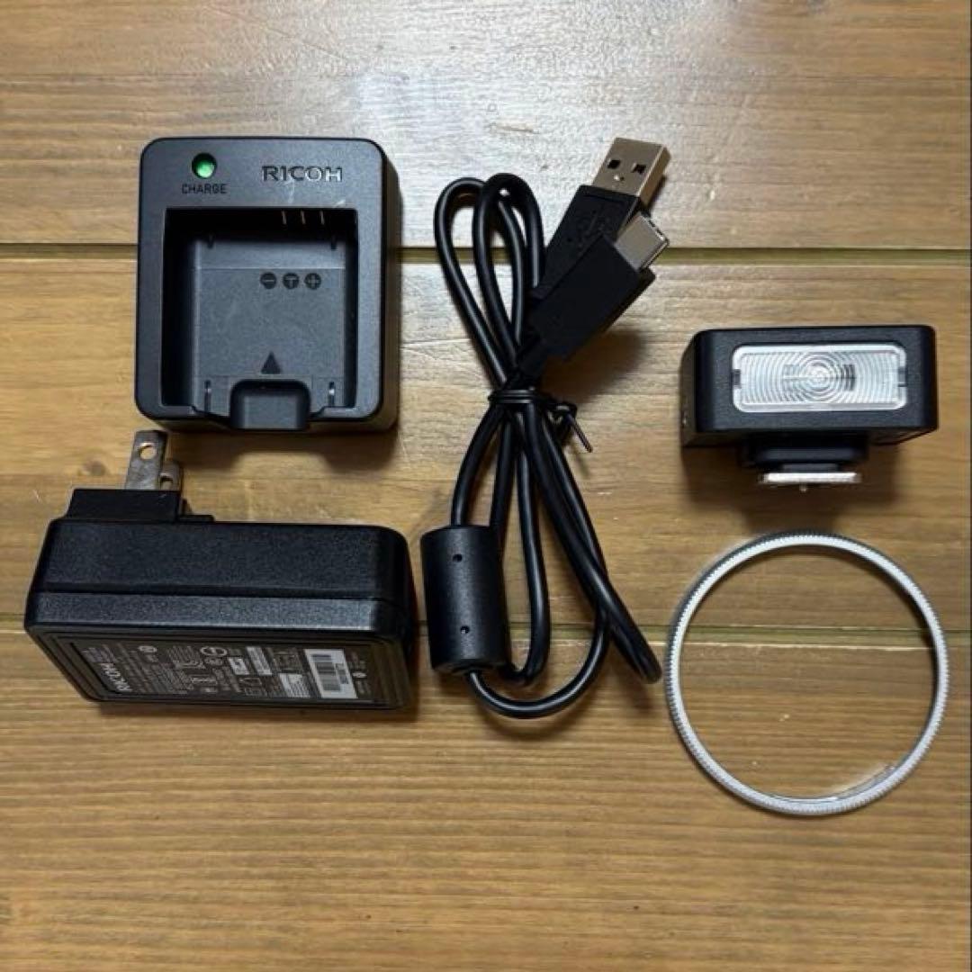 RICOH GRⅢx Urban Edition 付属品多数