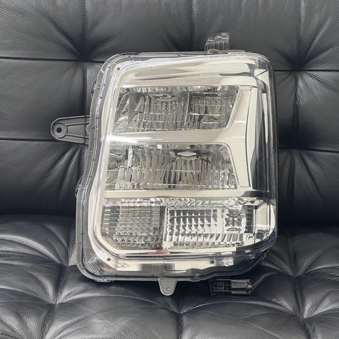 【美品】エブリィ DA17 LEDヘッドライト 左右セット 現行モデル