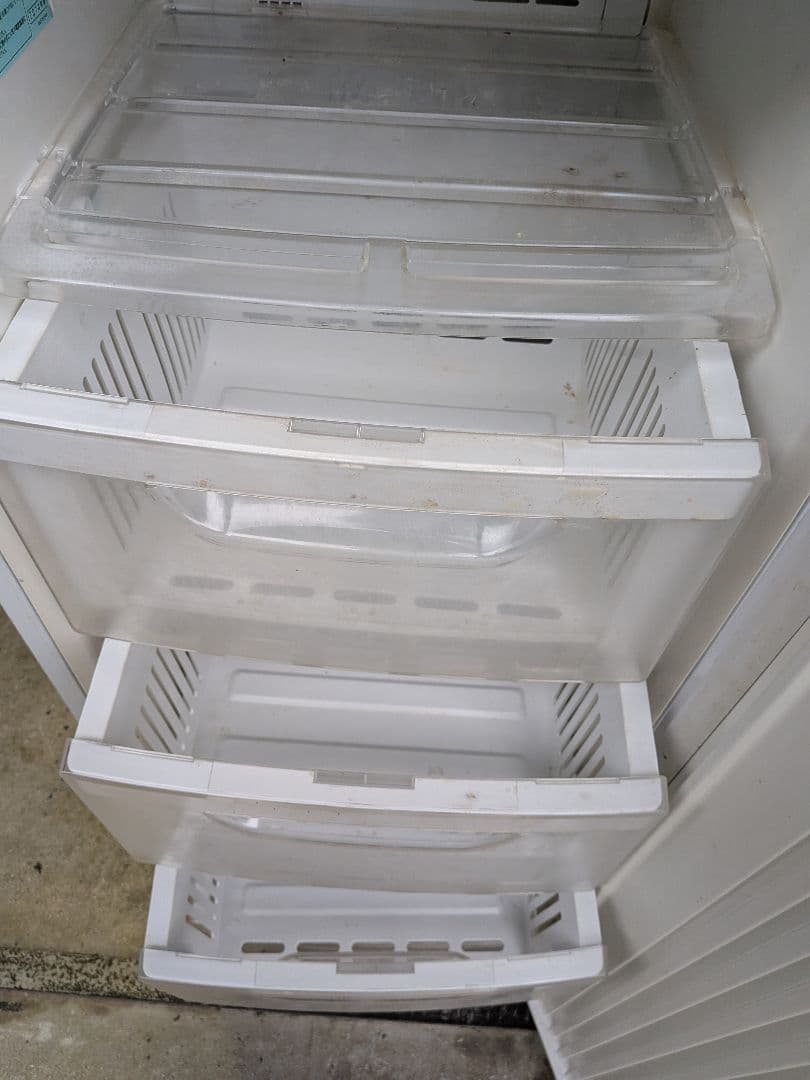 ハイアール冷凍庫JF-NUF136E