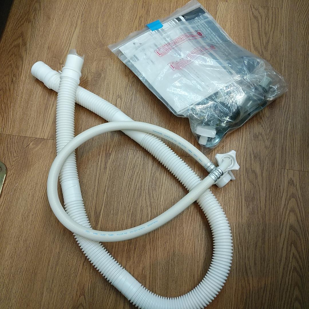 1M2014 ニトリ6kgスリムドラム式洗濯機 24年製 ND60UL1WH