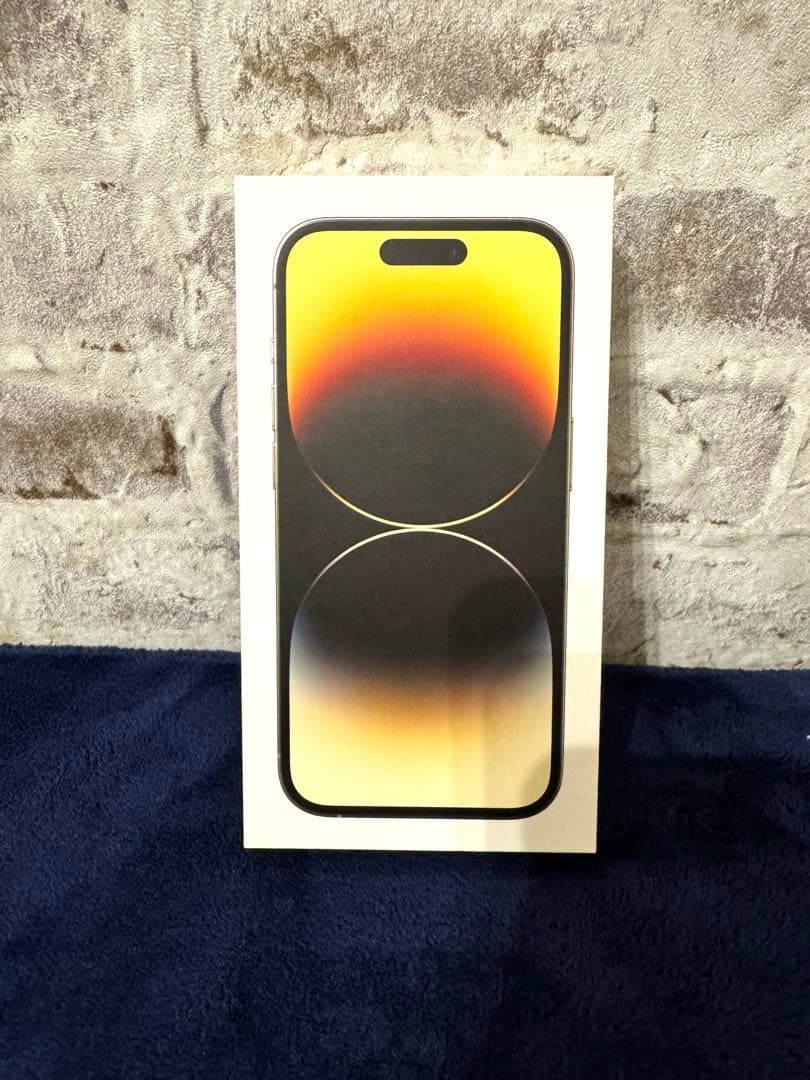 【美品】iPhone 14 Pro ／256GB ゴールド