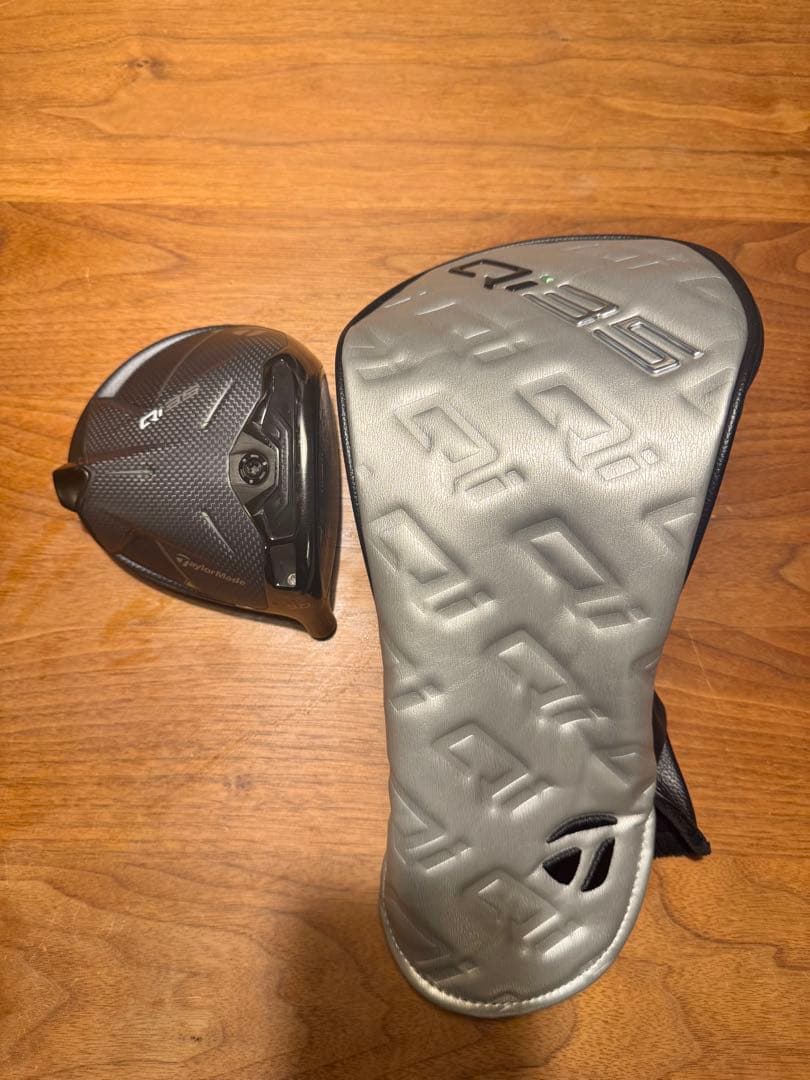 テーラーメイド QI35ドライバー 9度のヘッドと未使用ヘッドカバー