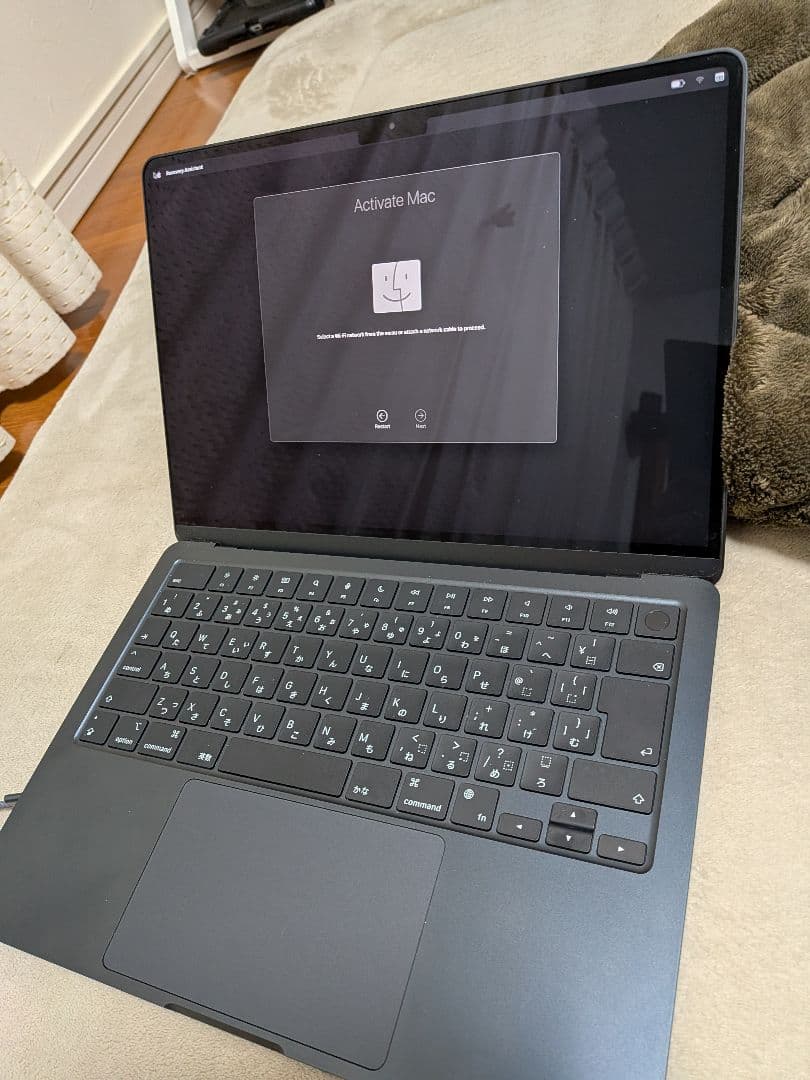 MacBookAir M2チップ ミッドナイト256GB　値下げ交渉可能