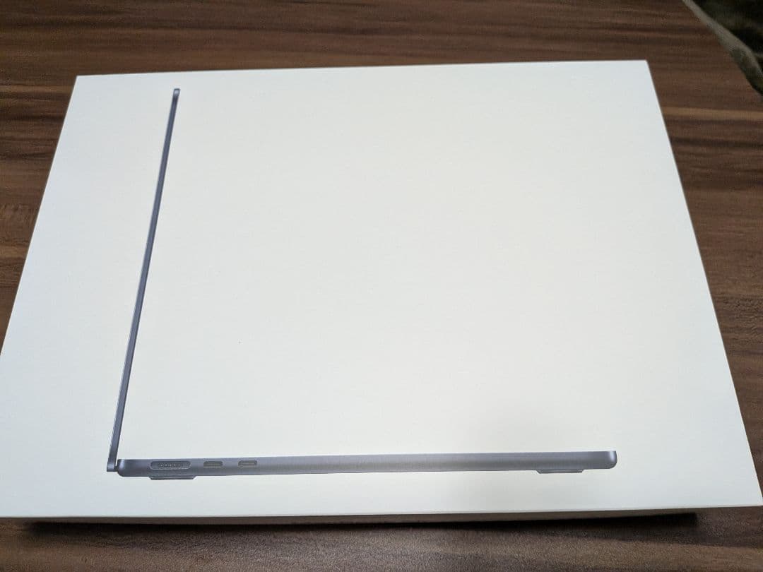 MacBookAir M2チップ ミッドナイト256GB　値下げ交渉可能