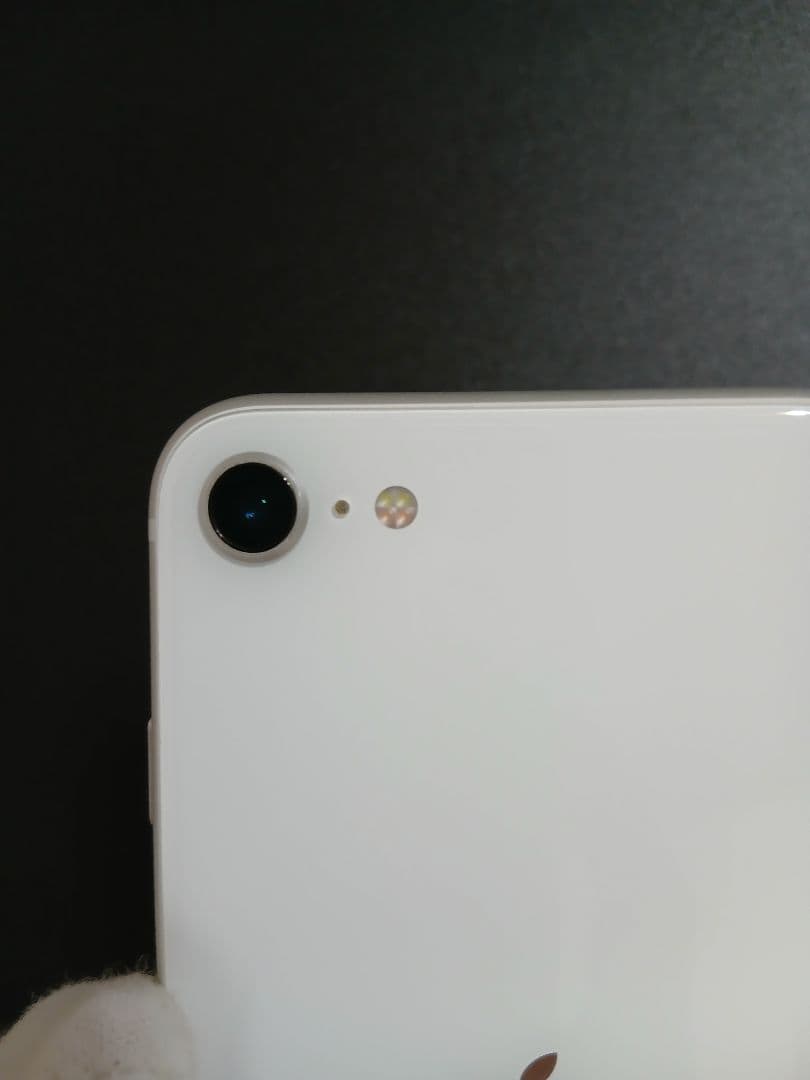 iPhoneSE 第2世代　64GB ジャンク 初期化済み ホワイト