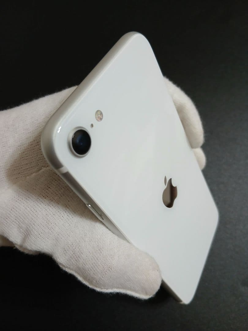 iPhoneSE 第2世代　64GB ジャンク 初期化済み ホワイト