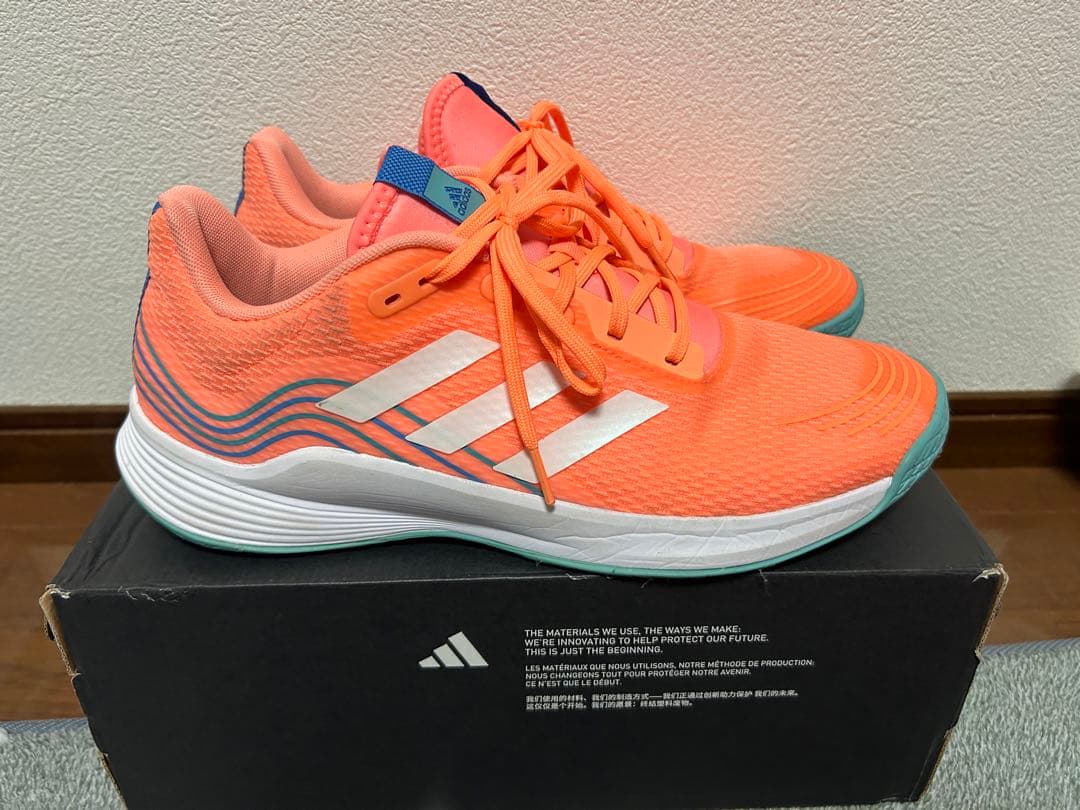 アディダス バレーボール ノヴァフライト ビームオレンジ 28.5cm