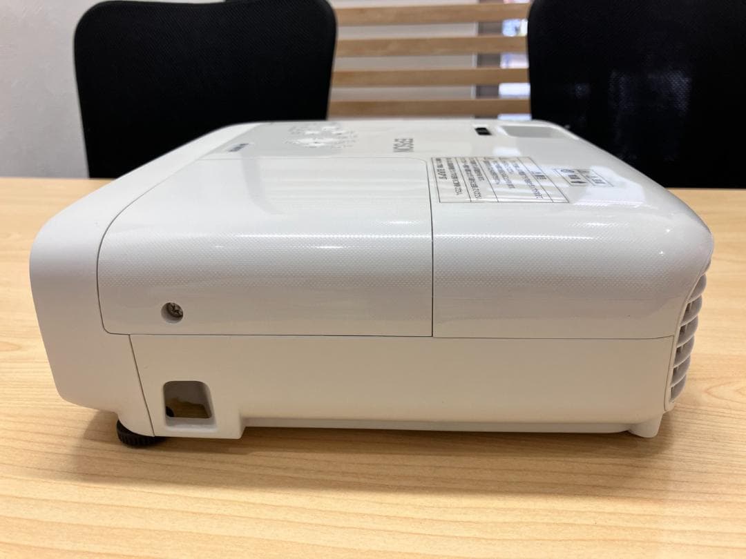 あ*う様 売り切り美品EPSON EH-TW750 プロジェクター本体 使用時間