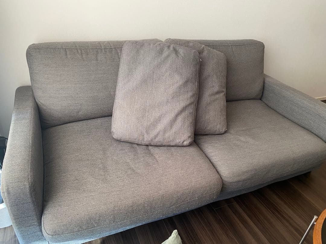 【成約済み】mugiアルモニア グレー ファブリック 2.5人掛けソファ