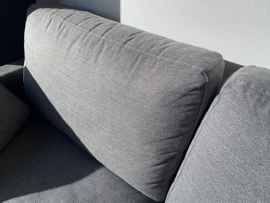 【成約済み】mugiアルモニア グレー ファブリック 2.5人掛けソファ