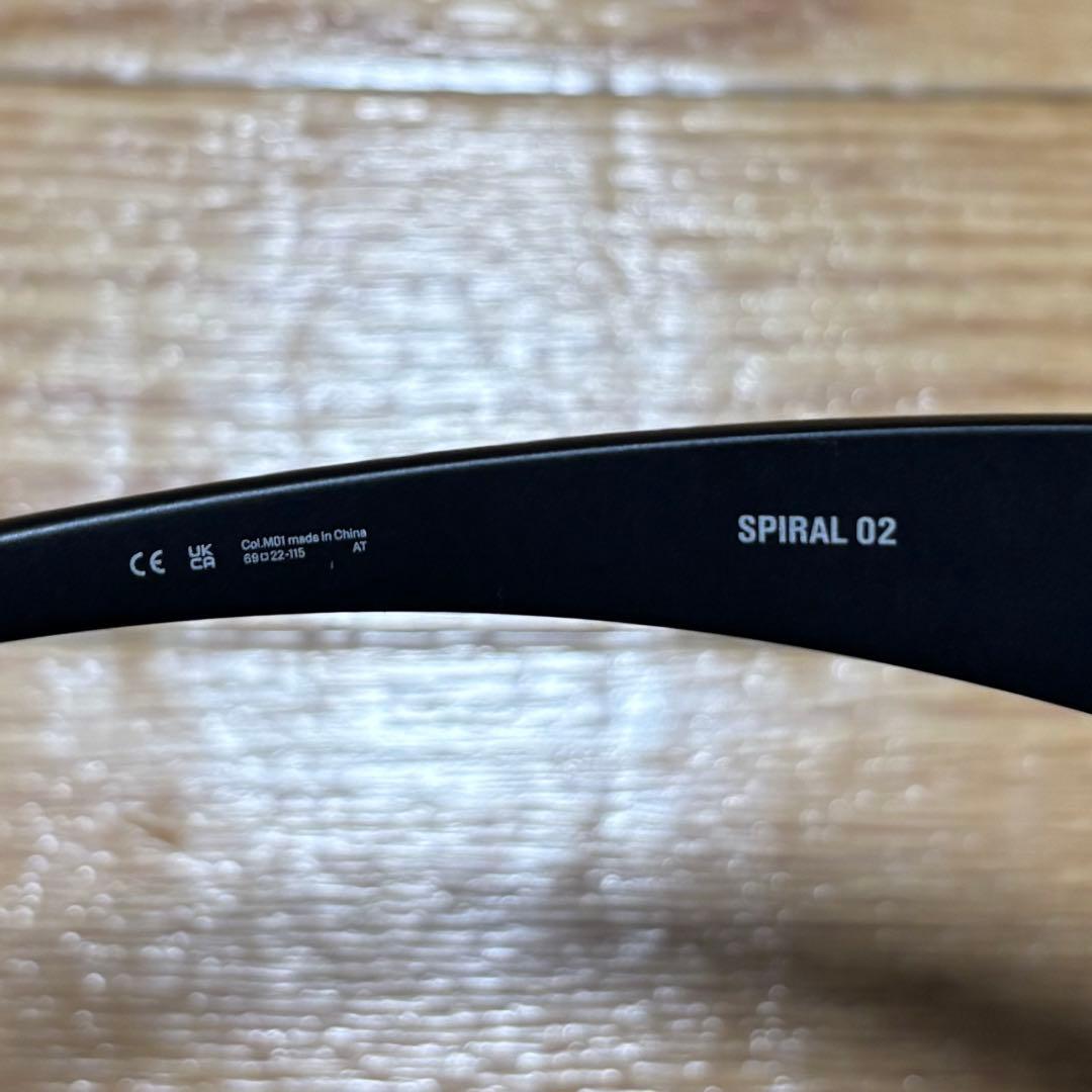 値下げ可 Gentle Monster×Mugler スパイラル02 サングラス