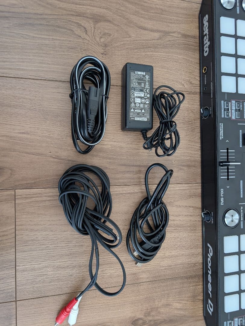 Pioneer DJ DDJ SR2　パイオニア