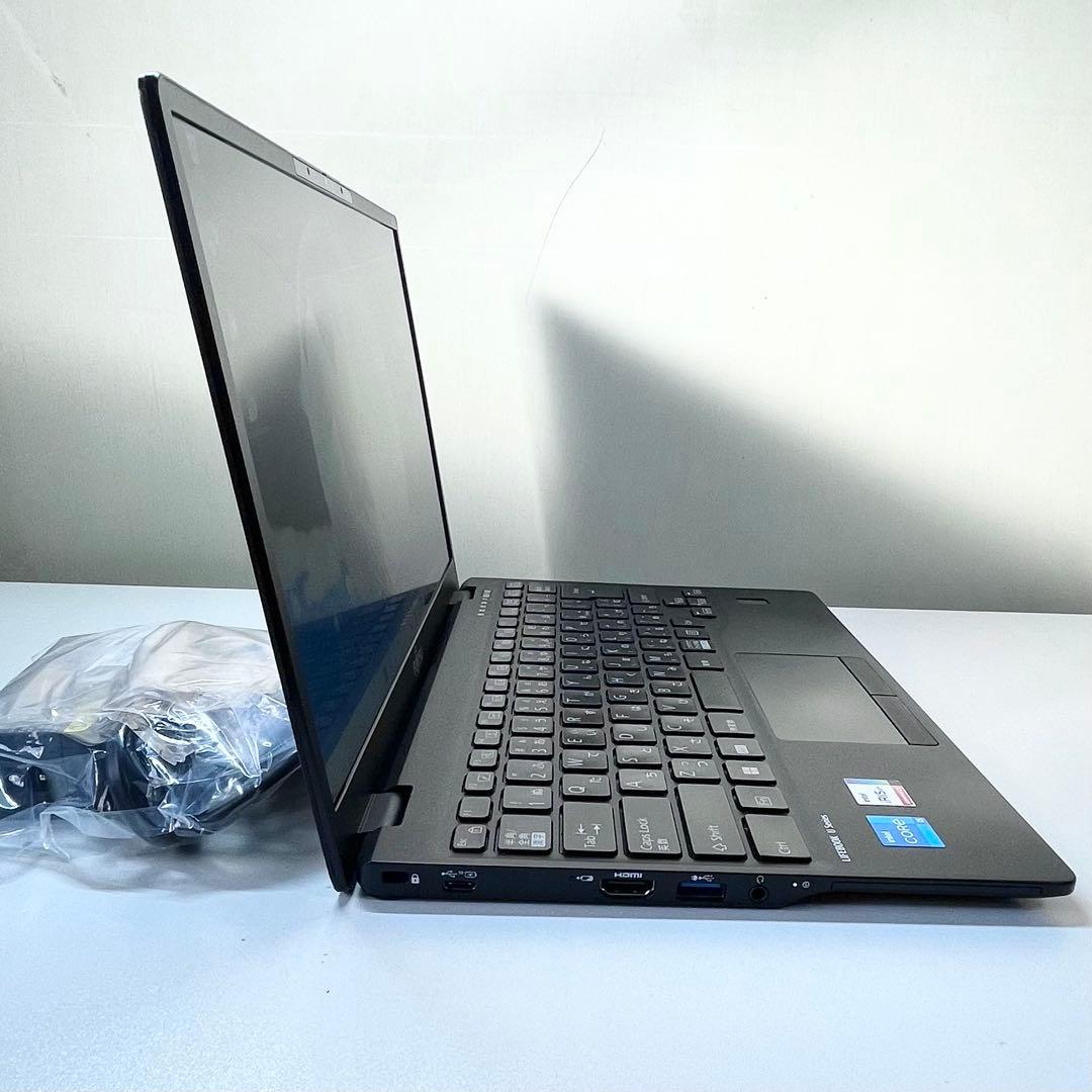 【美品】LIFEBOOK U9312/J 16GB i5 12世代 バッテリー良