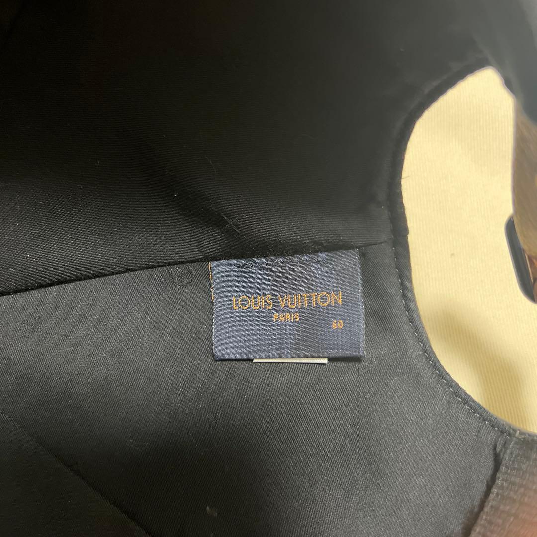 ルイヴィトン レザー モノグラム キャップ 黒 60 美品　値引き可
